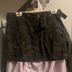 Old navy camo Mini skirt